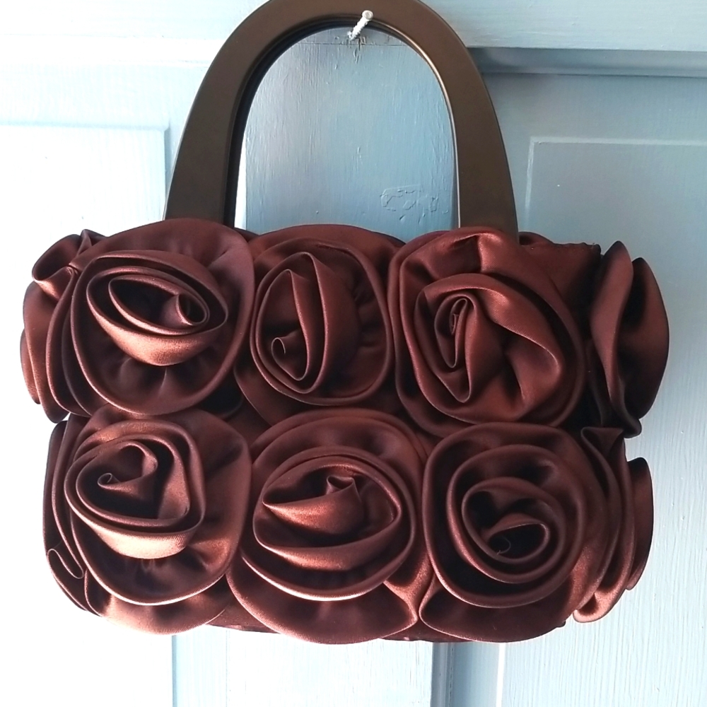 Your Eyes Only Brown Rose Decor Purse